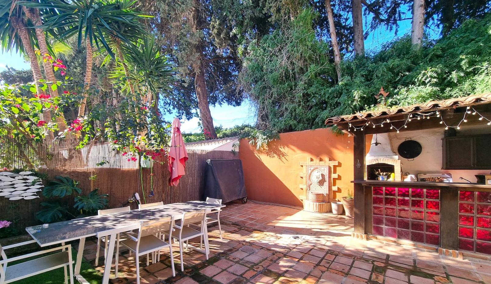 Вилла 4 Bed House With Pool Walk To Puerto Banus Fast Internet Марбелья Экстерьер фото