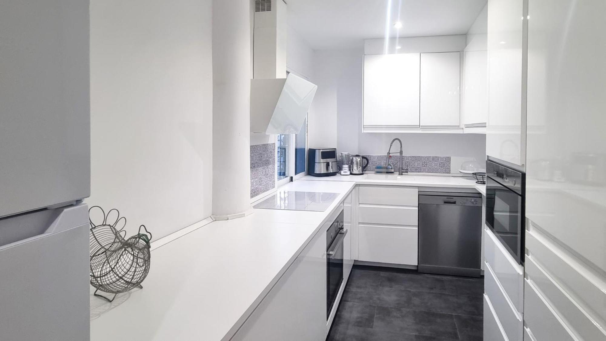 Вилла 4 Bed House With Pool Walk To Puerto Banus Fast Internet Марбелья Экстерьер фото